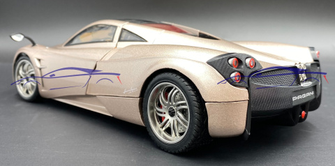PAGANI Huayra 1:18 model Motormax 79160 PAGANI Huayra 1:18 model Motormax 79160