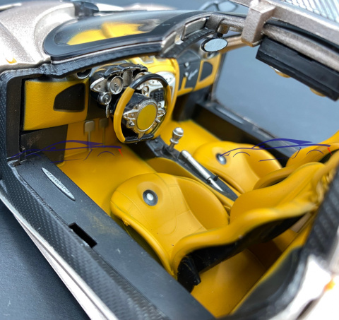 PAGANI Huayra 1:18 model Motormax 79160 PAGANI Huayra 1:18 model Motormax 79160