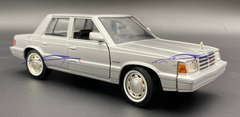 Plymouth Reliant 1983 1:24 model Motormax 73336 Plymouth Reliant 1983 1:24 model Motormax 73336