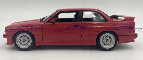 BMW M3 (E30) 1986 1:24 model Bburago 21100 red BMW M3 (E30) 1986 1:24 model Bburago 21100 red