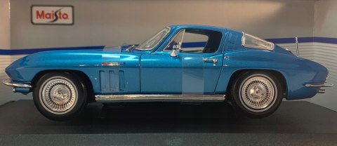 Chevrolet CORVETTE 1965 1:18 Maisto 31640 Chevrolet CORVETTE 1965 1:18 Maisto 31640