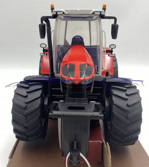 Ciągnik zdal. sterowany MASSEY FERGUSON R/C Maisto Ciągnik zdal. sterowany MASSEY FERGUSON R/C Maisto