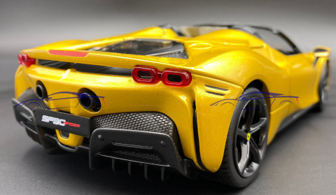 FERRARI SF90 Spider duży mod. 1:18 Bburago 16016 FERRARI SF90 Spider duży mod. 1:18 Bburago 16016