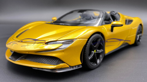 FERRARI SF90 Spider duży mod. 1:18 Bburago 16016 FERRARI SF90 Spider duży mod. 1:18 Bburago 16016