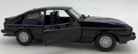FORD Capri 1982 1:24 model Bburago 21093 FORD Capri 1982 1:24 model Bburago 21093
