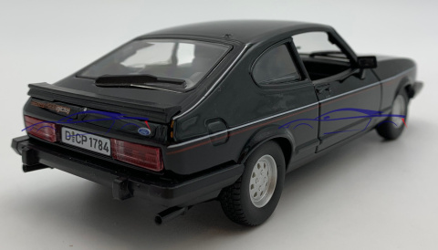 FORD Capri 1982 1:24 model Bburago 21093 FORD Capri 1982 1:24 model Bburago 21093