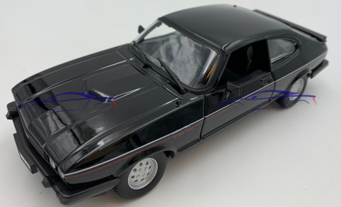 FORD Capri 1982 1:24 model Bburago 21093 FORD Capri 1982 1:24 model Bburago 21093