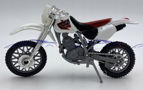 HONDA XR 400R na podstawce 1:18 Motormax HONDA XR 400R na podstawce 1:18 Motormax