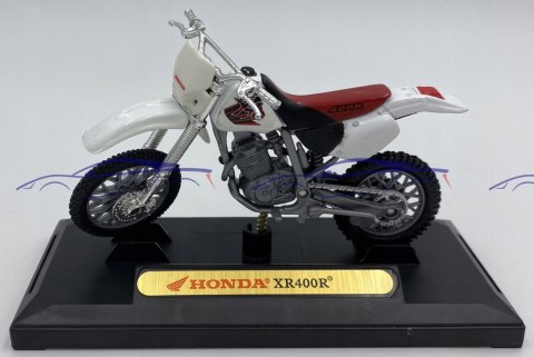 HONDA XR 400R na podstawce 1:18 Motormax HONDA XR 400R na podstawce 1:18 Motormax