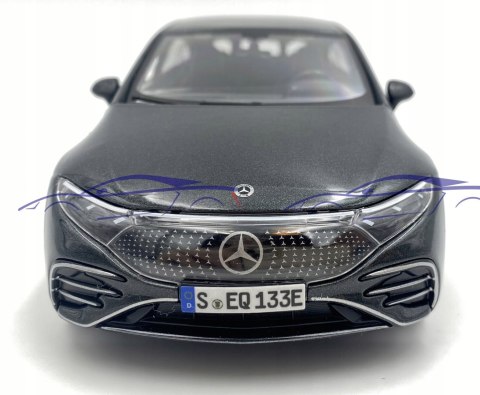 MERCEDES BENZ EQS 2022 1/27 graphite Maisto 32902 MERCEDES BENZ EQS 2022 1/27 graphite Maisto 32902