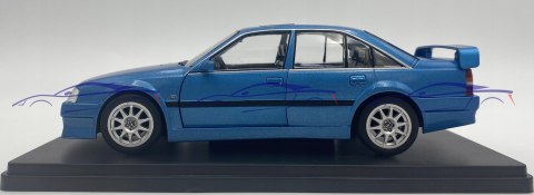 Opel Omega Evolution 500 1991 model WhiteBox 1:24 Opel Omega Evolution 500 1991 model WhiteBox 1:24
