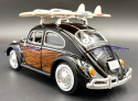 Volkswagen Beetle + surfboards 1:24 Motormax 79591