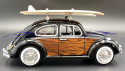 Volkswagen Beetle + surfboards 1:24 Motormax 79591