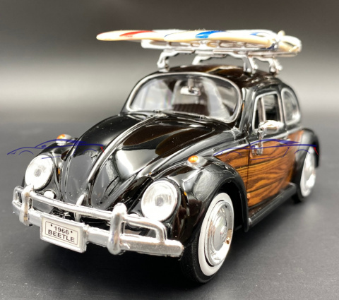 Volkswagen Beetle + surfboards 1:24 Motormax 79591 Volkswagen Beetle + surfboards 1:24 Motormax 79591