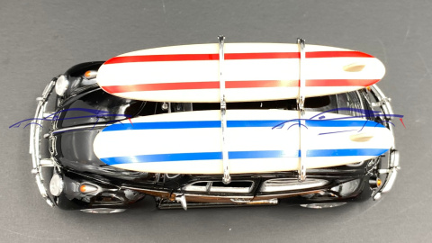 Volkswagen Beetle + surfboards 1:24 Motormax 79591 Volkswagen Beetle + surfboards 1:24 Motormax 79591