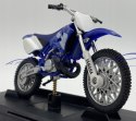 YAMAHA YZ 250 2004 na podstawce 1:18 Motormax