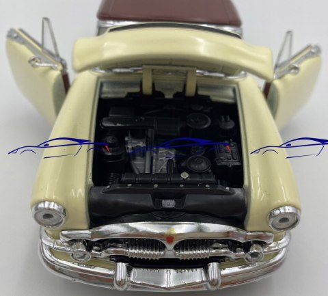 1953 PACKARD Caribbean model 24016 WELLY 1:28 1953 PACKARD Caribbean model 24016 WELLY 1:28