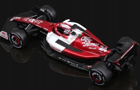 ALFA ROMEO C42 F1 2022 24 Guanyu KASK BBurago 1:43 ALFA ROMEO C42 F1 2022 24 Guanyu KASK BBurago 1:43
