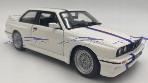 BMW M3 (E30) 1986 1:24 model Bburago 21100 white BMW M3 (E30) 1986 1:24 model Bburago 21100 white