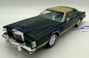 LINCOLN Continental Mark V model 1:18 MCG 18404