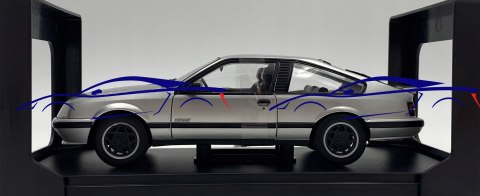 Opel Monza A2 GSE model 124156 WhiteBox 1:24 Opel Monza A2 GSE model 124156 WhiteBox 1:24