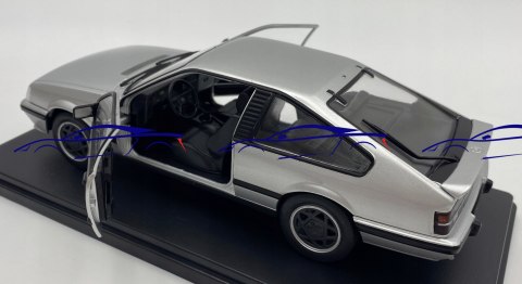 Opel Monza A2 GSE model 124156 WhiteBox 1:24 Opel Monza A2 GSE model 124156 WhiteBox 1:24