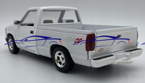 Chevrolet 454 SS Pickup 1:24 Motormax 73203 Chevrolet 454 SS Pickup 1:24 Motormax 73203