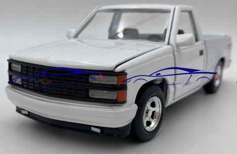 Chevrolet 454 SS Pickup 1:24 Motormax 73203 Chevrolet 454 SS Pickup 1:24 Motormax 73203