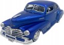 Chevrolet Aerosedan Fleetline 1:24 Motormax 73266