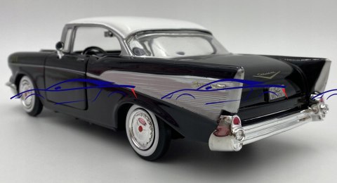Chevrolet Bel Air 1957 1:24 black Motormax 73228 Chevrolet Bel Air 1957 1:24 black Motormax 73228
