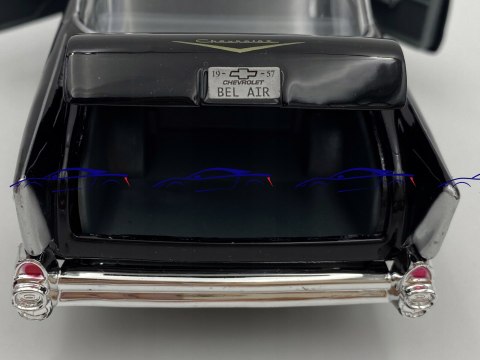Chevrolet Bel Air 1957 1:24 black Motormax 73228 Chevrolet Bel Air 1957 1:24 black Motormax 73228