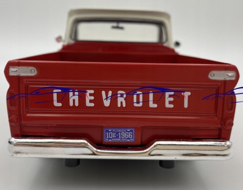Chevy C10 Fleetside Pickup 1:24 Motormax 73355 Chevy C10 Fleetside Pickup 1:24 Motormax 73355