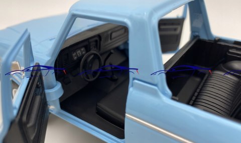 Ford Bronco (hard top) 1978 1:24 Motormax 79373 Ford Bronco (hard top) 1978 1:24 Motormax 79373