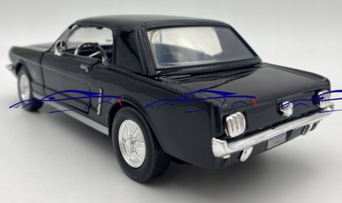 Ford MUSTANG 1/2 coupe 1964 1:24 Motormax 73273 Ford MUSTANG 1/2 coupe 1964 1:24 Motormax 73273