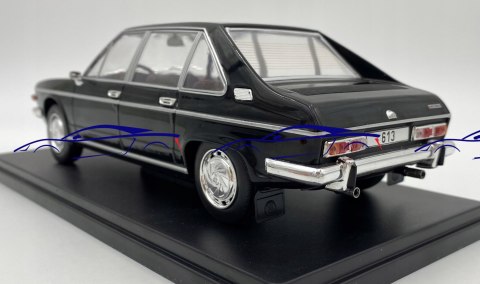 Tatra 613 (1973) model 124166 WhiteBox 1:24 Tatra 613 (1973) model 124166 WhiteBox 1:24
