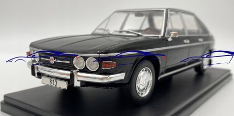 Tatra 613 (1973) model 124166 WhiteBox 1:24 Tatra 613 (1973) model 124166 WhiteBox 1:24