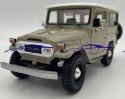 Toyota FJ 40 Hard Top 1:24 beige Motormax 79323