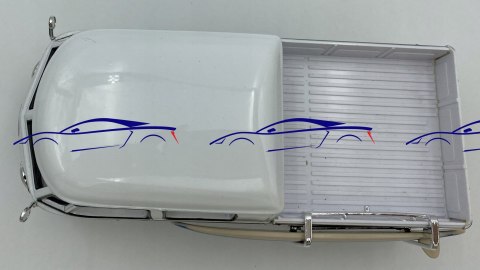 VW Type 2 T1 Pickup z deską 1:24 Motormax 79560 VW Type 2 T1 Pickup z deską 1:24 Motormax 79560