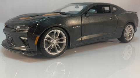 Chevrolet CAMARO Fifty 2017 1:18 Maisto 31385 Chevrolet CAMARO Fifty 2017 1:18 Maisto 31385