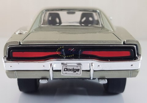 DODGE CHARGER R/T 1969 1/25 Maisto 31256 DODGE CHARGER R/T 1969 1/25 Maisto 31256