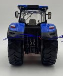 Ciągnik New Holland T7 z pługiem 1:32 BBURAGO