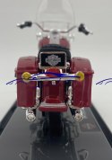 HARLEY-DAVIDSON FLHR ROAD KING 1999 1:18 Maisto