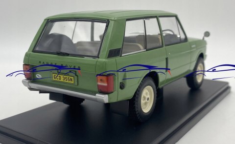 Land Rover Range Rover RHD model WhiteBox 1:24 Land Rover Range Rover RHD model WhiteBox 1:24
