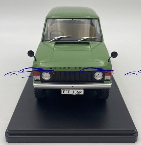 Land Rover Range Rover RHD model WhiteBox 1:24 Land Rover Range Rover RHD model WhiteBox 1:24