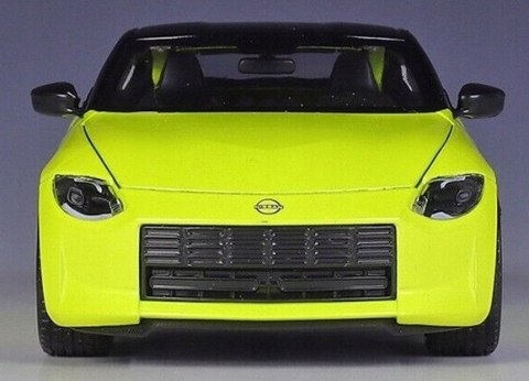 Nissan Z 2023 yellow 1:24 Maisto 32904 Nissan Z 2023 yellow 1:24 Maisto 32904