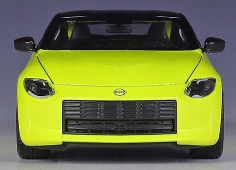 Nissan Z 2023 yellow 1:24 Maisto 32904 Nissan Z 2023 yellow 1:24 Maisto 32904