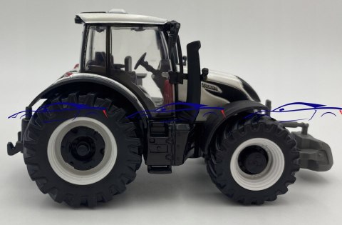 Traktor Valtra N174 z napędem BBURAGO metal Traktor Valtra N174 z napędem BBURAGO metal