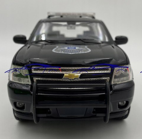 2008 Chevrolet Tahoe Welly 1:24 2008 Chevrolet Tahoe Welly 1:24