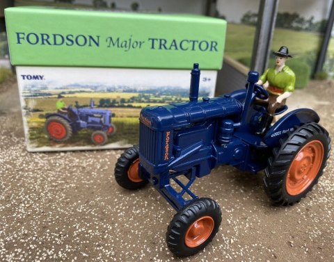 BRITAINS 43293 TRAKTOR FORDSON MAJOR LIMITED EDIT BRITAINS 43293 TRAKTOR FORDSON MAJOR LIMITED EDIT