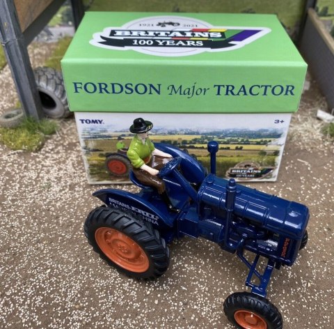 BRITAINS 43293 TRAKTOR FORDSON MAJOR LIMITED EDIT BRITAINS 43293 TRAKTOR FORDSON MAJOR LIMITED EDIT